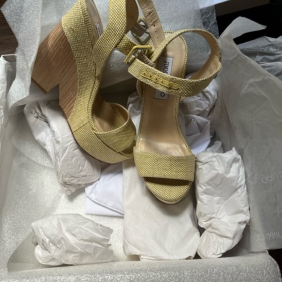 Jimmy Chu Shoes - Picture 1 of 3